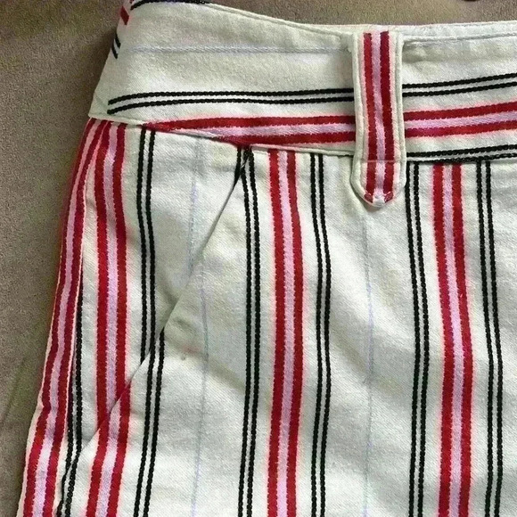 Loft Riviera striped black, white and red striped shorts Sz - 10 - Picture 2 of 6